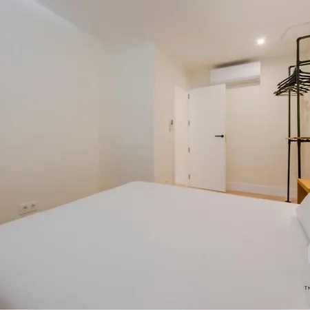 Tu Vivienda Para 4 En Malasana San Bernardo 20 Madrid Exterior foto